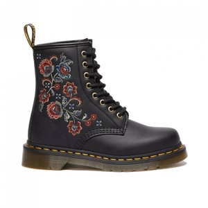 Férfi bakancsok és bokacipők