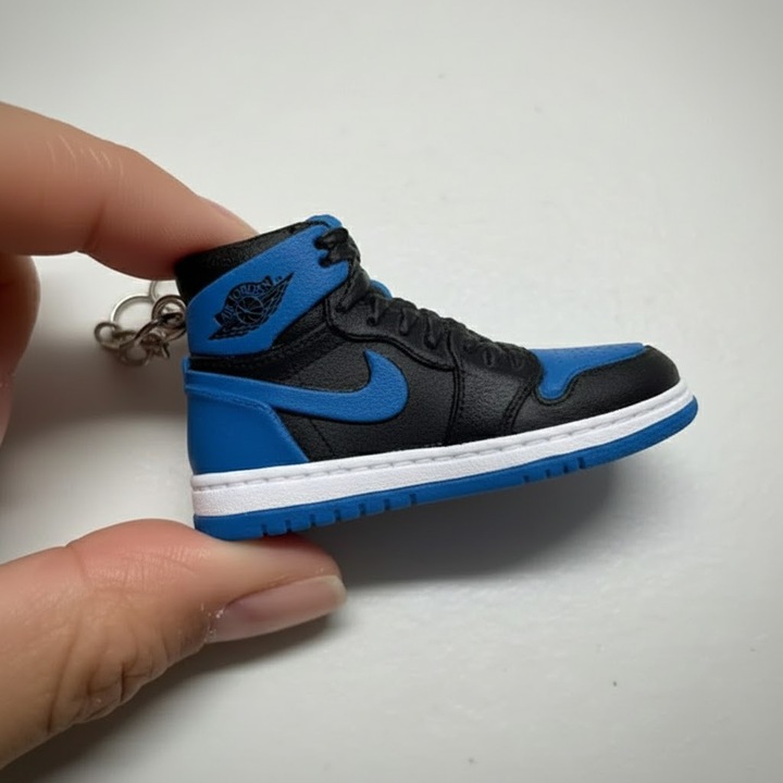 NIKE Air Jordan 1 Kék kulcstartó – 3D Sneaker miniatúra, Kiegészítő kulcsra, Hátizsákra