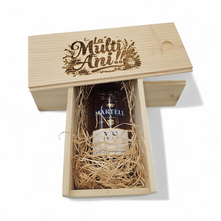 Pachet Cadou Cutie Lemn Personalizata, Coniac Martell VS 40%, 0.7L