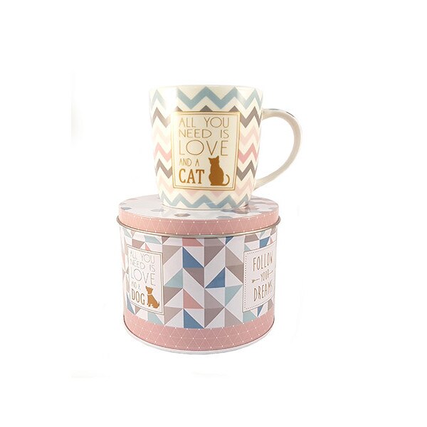 Cana in cutie cadou - All you need is love and a cat