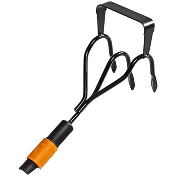 Cultivator cu 3 dinti si razeta Fiskars QuikFit, 305mm, 507g Cultivator cu 3 dinti si razeta Fiskars QuikFit, 305mm, 507g