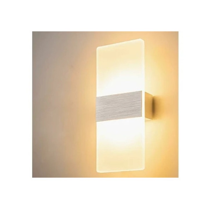 Аплик за стена, сребрист финиш, голям размер