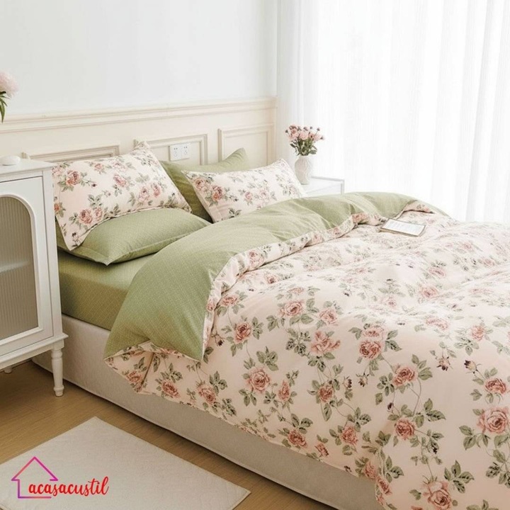 Lenjerie de pat din finet, 6 piese, model floral cu trandafiri, cearsaf cu elastic 180x200 cm, cearsaf pilota 200x220 cm, fete de perna 50x70 si 70x70 cm, verde cu roz