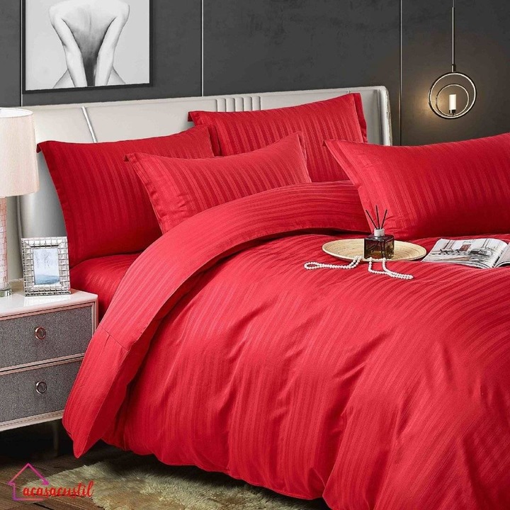 Lenjerie de Pat din Damasc, 6 Piese, Rosu Set Premium cu Fibra Naturala, Design Geometric Modern, Eleganta si Durabilitate