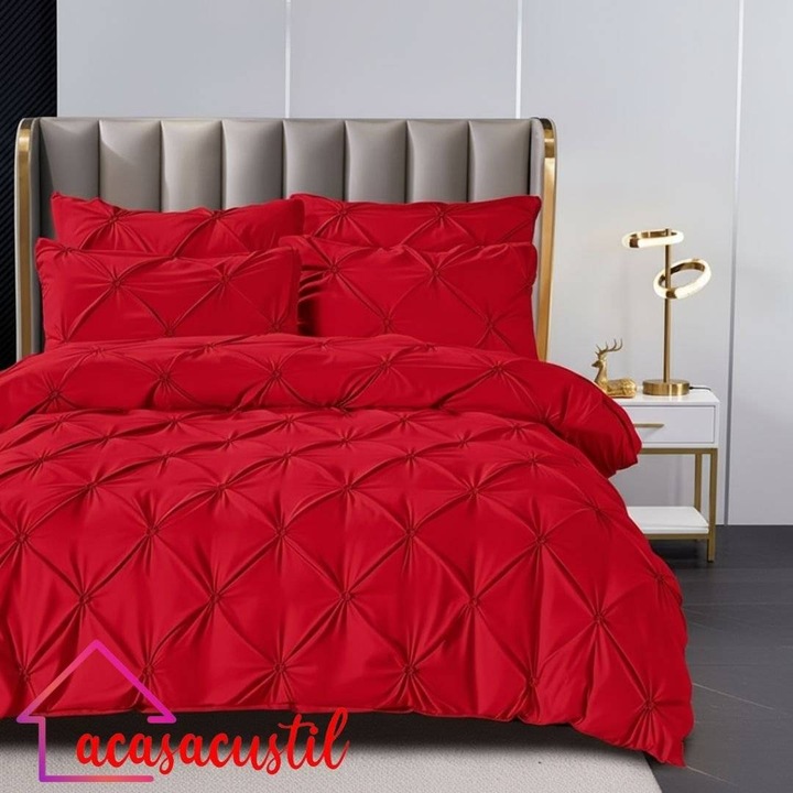 Lenjerie de pat din finet, 6 piese, model uni texturat Pintuck, cearsaf cu elastic 180x200 cm, cearsaf pilota 200x220 cm, fete de perna 50x70 si 70x70 cm, Rosu