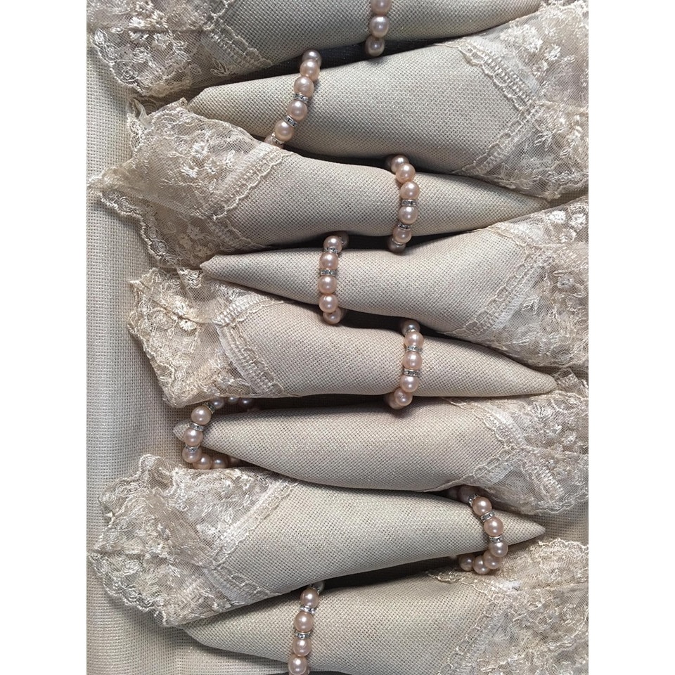 Set Fata de Masa cu 8 Servete, Capucino cu Dantela Fina