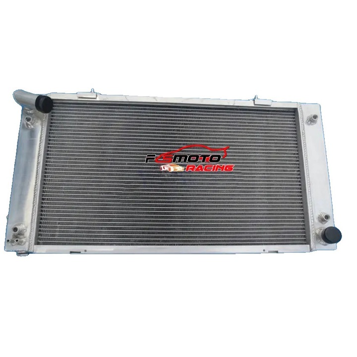 Radiator auto din aluminiu, 52mm grosime, 4 randuri, 690x385mm, iesire superioara 35mm, iesire inferioara 38mm Moto Racing