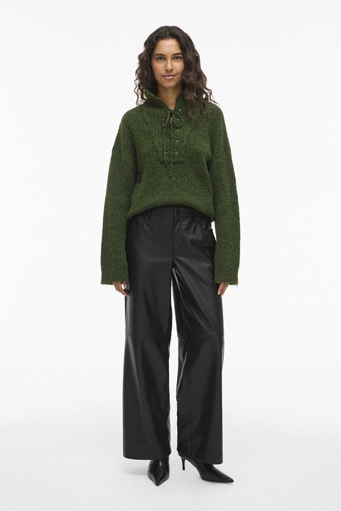 Vila, Pantaloni ampli de piele ecologica, Negru, M