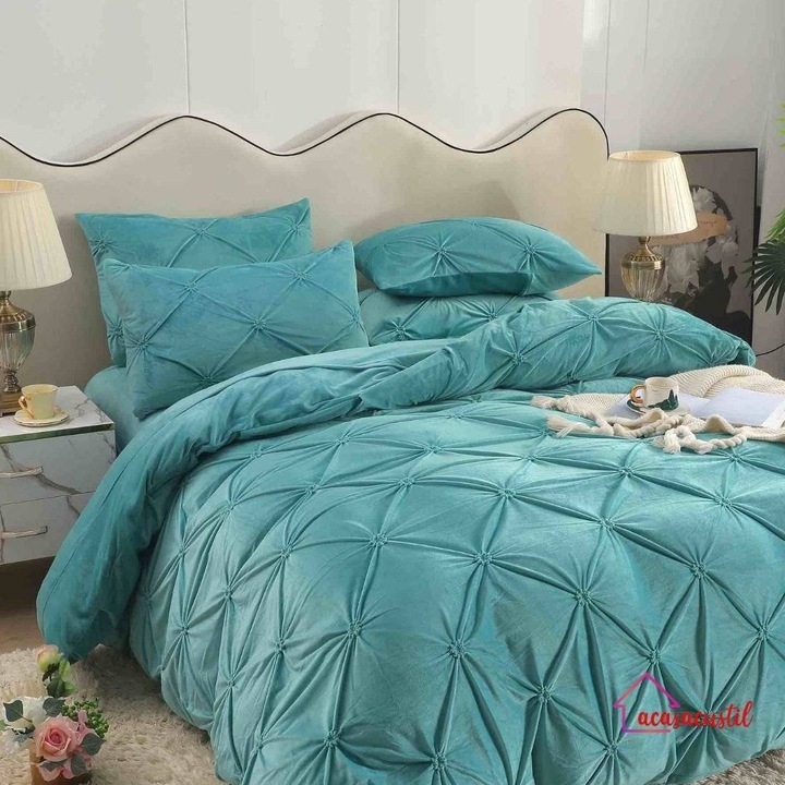 Lenjerie de Pat din Catifea, 4 Piese, Matlasare 3D Plisata, Turcoaz, King Size