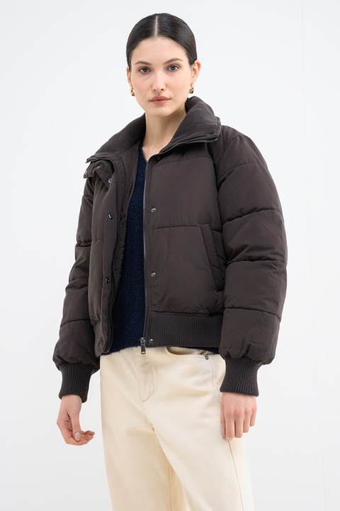 JdY, Magas galléros bélelt télikabát, Sötétbarna