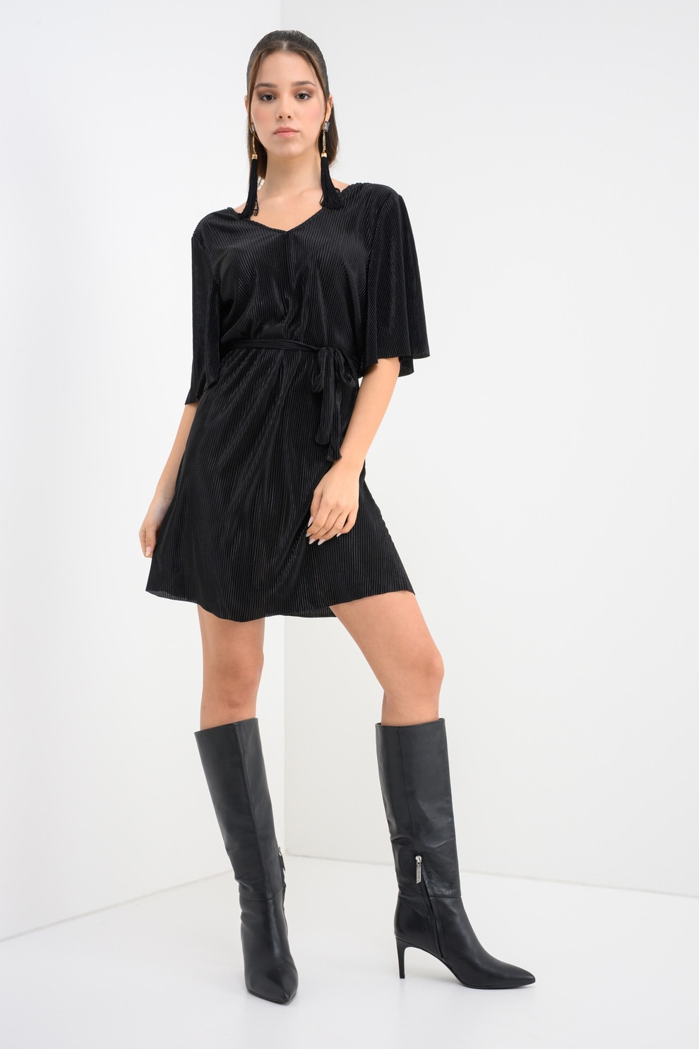 Jdy, Rochie cu croiala dreapta, maneci medii si cordon in talie, Negru stins, M