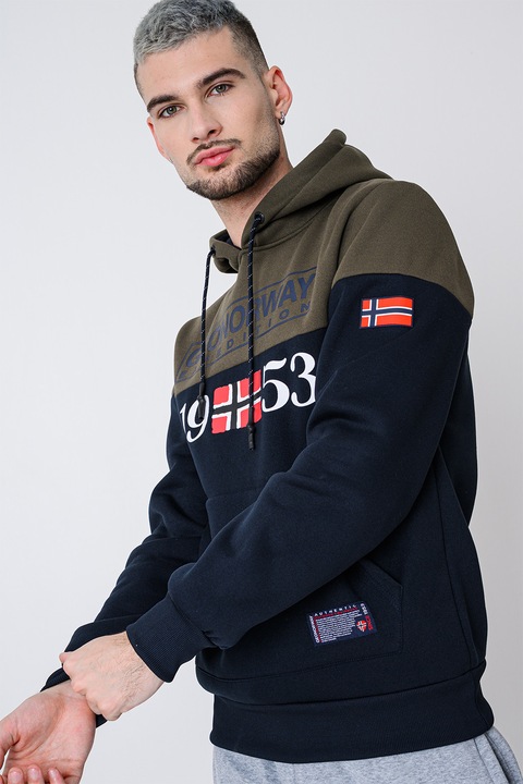 Geographical Norway, Hanorac cu buzunar kangaroo si imprimeu Greg, Alb/Kaki inchis/Bleumarin