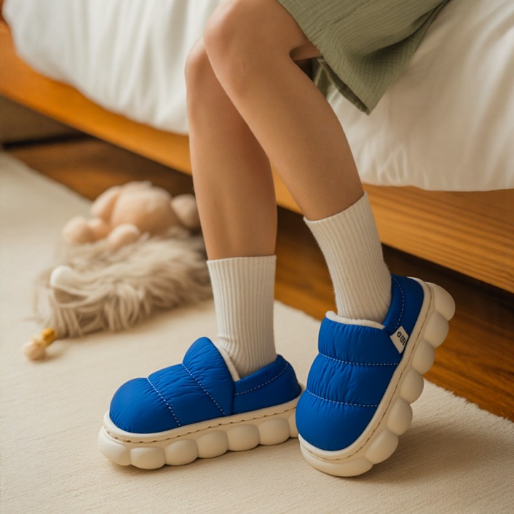 Papuci de casa pufosi A611.612albastru 121654, Albastru