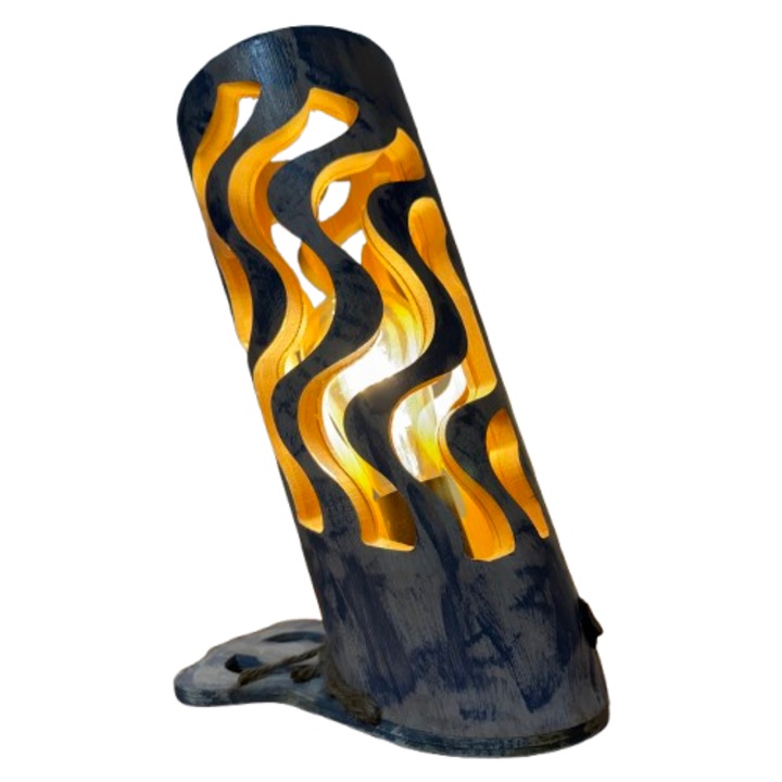 Lampa Sirena confectionata din lemn de bambus, cu bec inclus decorativ E27, vopsita in doua straturi cretate cu efect vintage si fir de alimentare decorativ imbracat in sfoara, inaltime 35 cm si diametru 12 cm