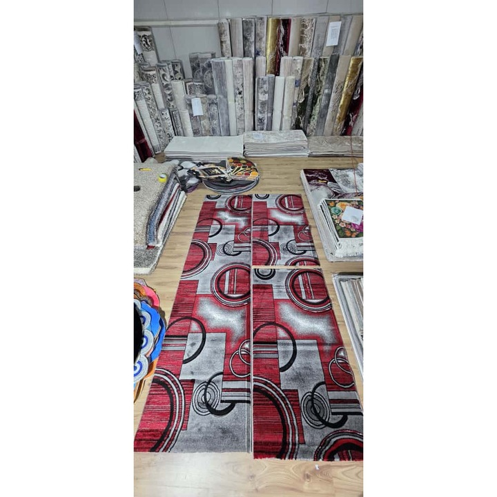 Set Dormitor Bella 3 Piese Rosu/Gri, covoare 80x150cm si 80x300cm