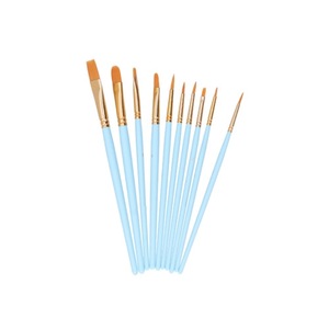 Acuarele, pensule si blocuri de desen