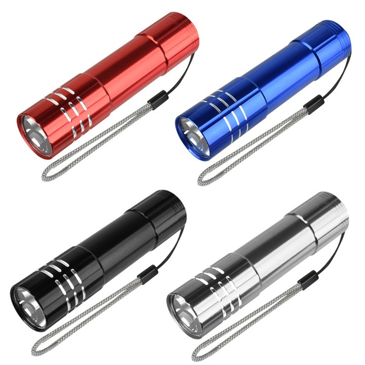 Set de 4 lanterne mini LED, alb, rosu, negru, albastru, 60 lumeni, cu baterii AAA