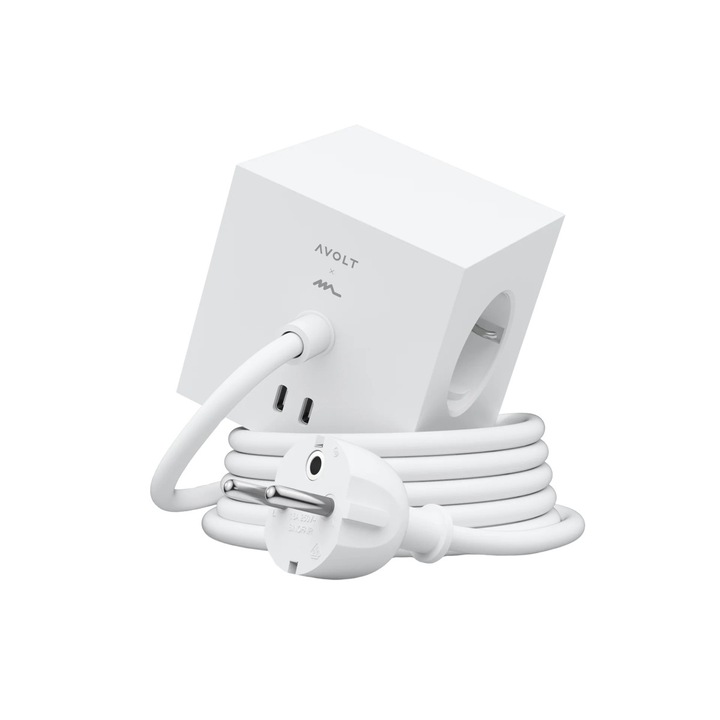 Кубичен разклонител AVOLT x Martinelli Luce, Square 1, 3 контакта, 2xUSB-C, магнитна основа, кабел 1.8 метра, идеален за дома/офиса, минималистичен дизайн, бял