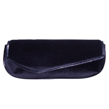 Plic negru de catifea si detalii din piele Liza Panait 2886E Plic negru de catifea si detalii din piele Liza Panait 2886E