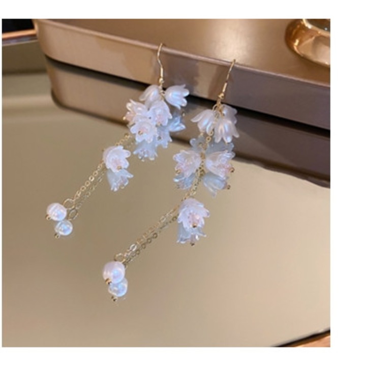 Cercei dama, lungi si eleganti, cu cristale si perle