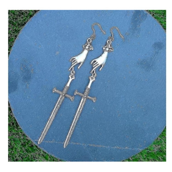 Cercei Tarot, cercei mari cu sabie argintie, cercei gotici medievali