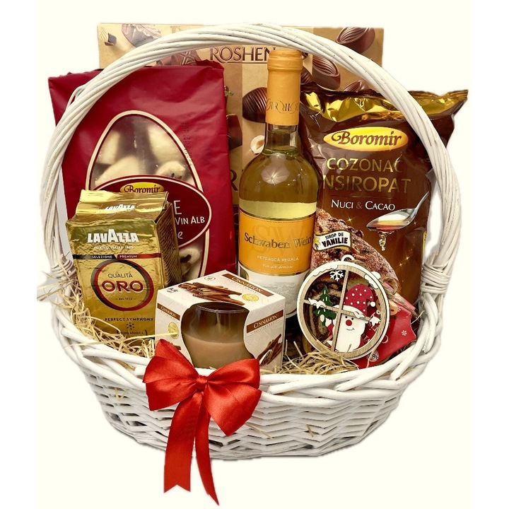 Cos cadou Craciun Atelier Perfection M&A cu Cramele Recas Feteasca Regala, Boromir cozonac insiropat cu crema de nuci si alte delicii dulci alaturi de o decoratiune motive Craciun