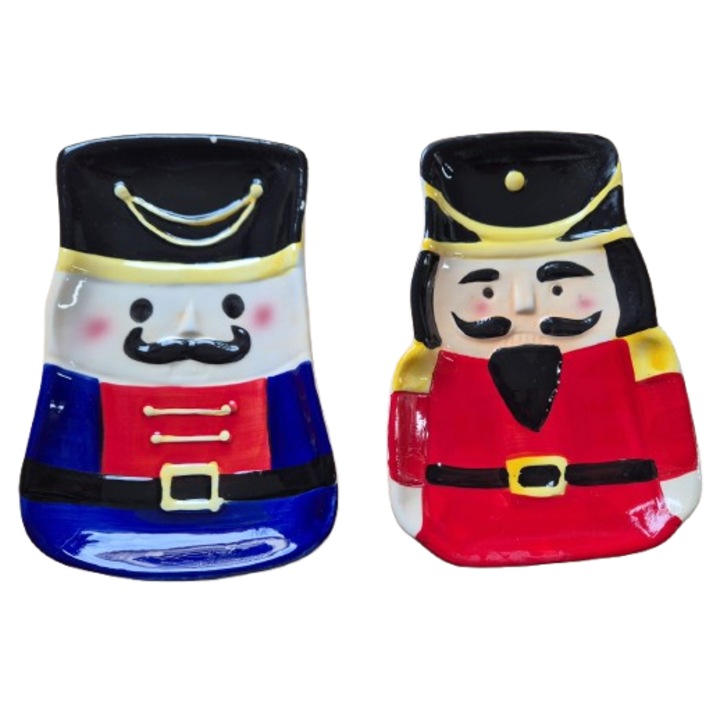 Set 2 Platouri Ceramice Craciun Nutcracker, Soldatei de Jucarie, Decor Festiv, 17x12 cm