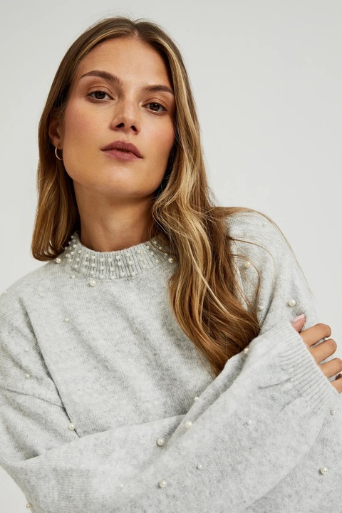 Pulover gri cu accente de perle, Gri