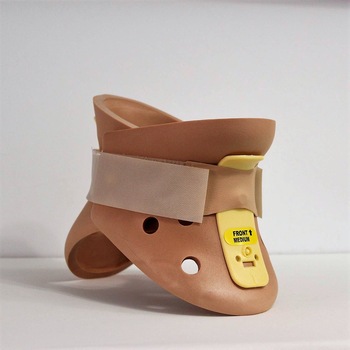 Colar rigid marime III - Circumferinta gat 39-46 cm Colar rigid marime III - Circumferinta gat 39-46 cm