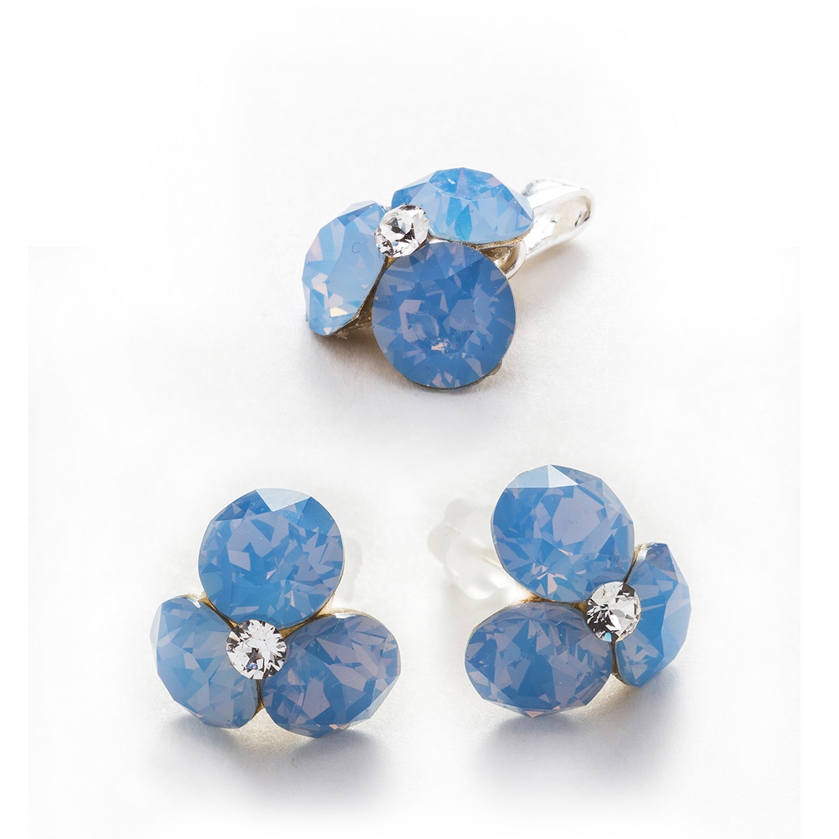 Set Argint DaviCrystals cu cristale cercei trifoi cu tija si pandantiv air blue opal