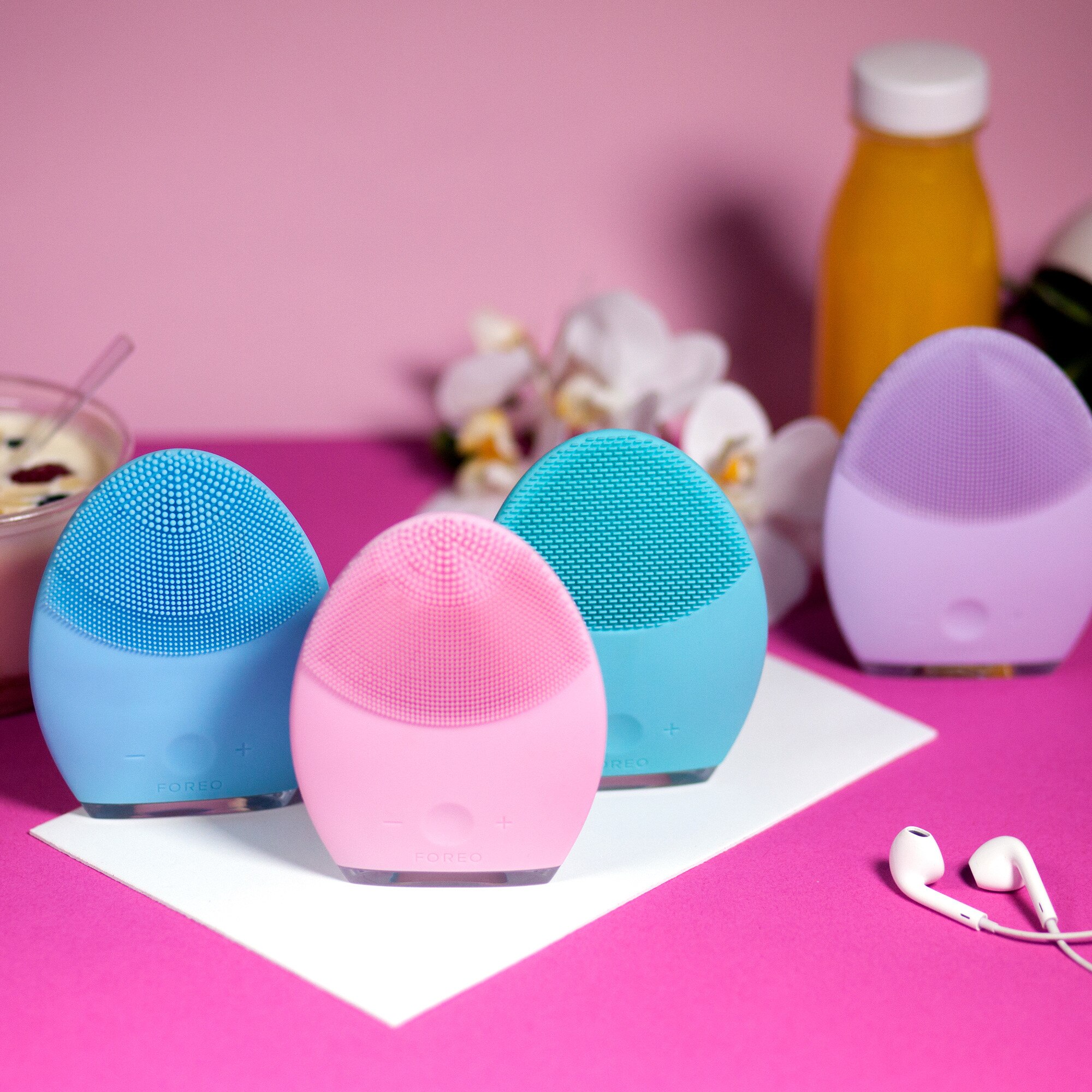 Dispozitiv de curatare a tenului FOREO LUNA 2, Combination Skin