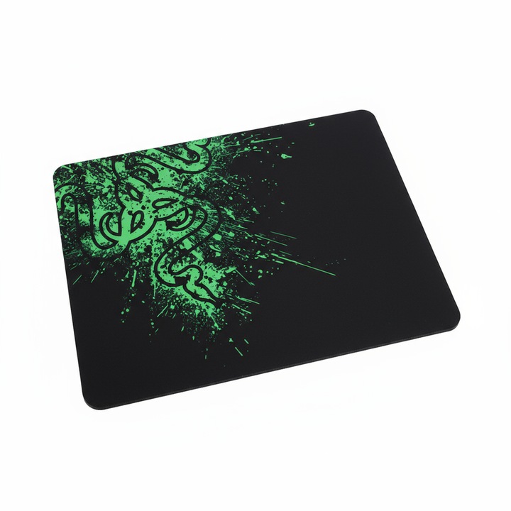 Подложка за мишка Razer Goliathus, 210x260x2мм, оптимизирана текстура, противоплъзгаща гумена основа, Черно Зелено