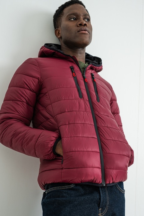 Anapurna, Jacheta usoara cu gluga Alaricana, Rosu