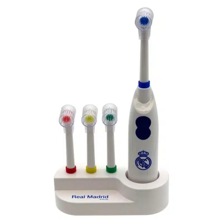 Real Madrid klasszikus fogkefe, négyfejes készlet, 3 éves gyermekeknek