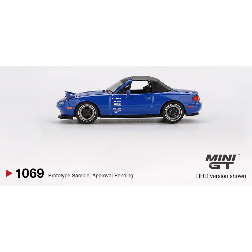 Macheta auto Mazda Mx-5 Miata Tuned Version Dark Blue 1990 1:64