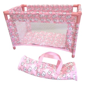 Jucarii pentru carucioare si patut