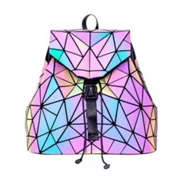 Rucsac fashion dama holografic, efect curcubeu, material impermeabil, dimensiune unica