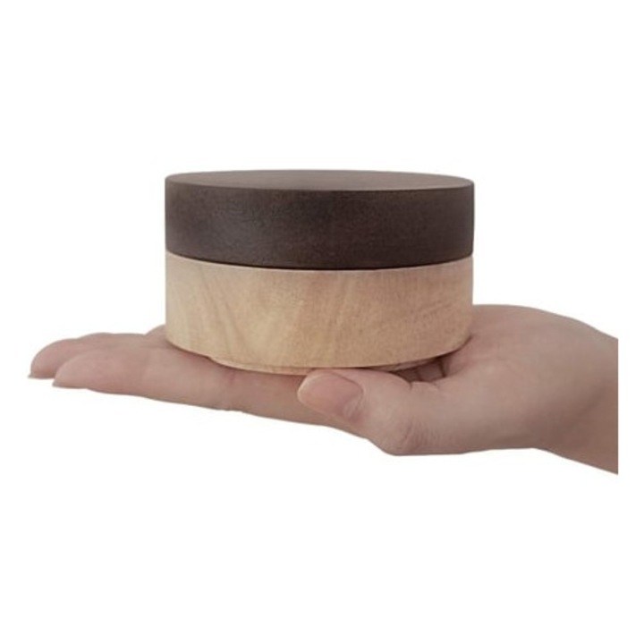 Scrumiera cu capac, design rezistent la vant, decor modern pentru terasa si birou