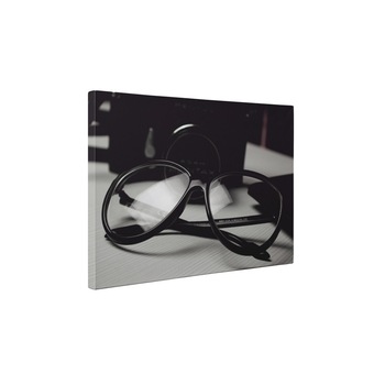 Ochelari - Tablou Canvas - 60x80 cm Ochelari - Tablou Canvas - 60x80 cm