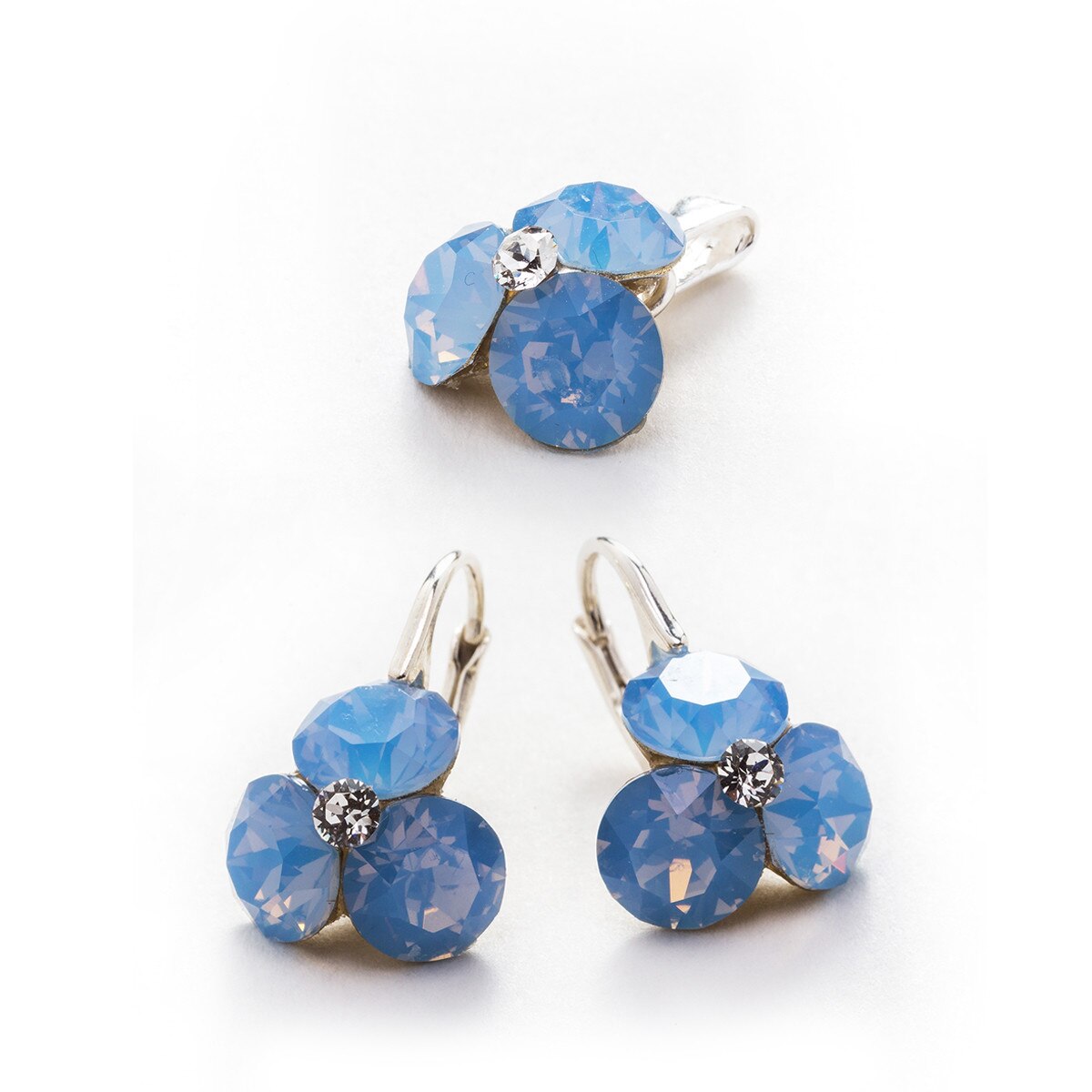 Set Argint DaviCrystals cu cristale cercei trifoi cu leverback mic si pandantiv air blue opal