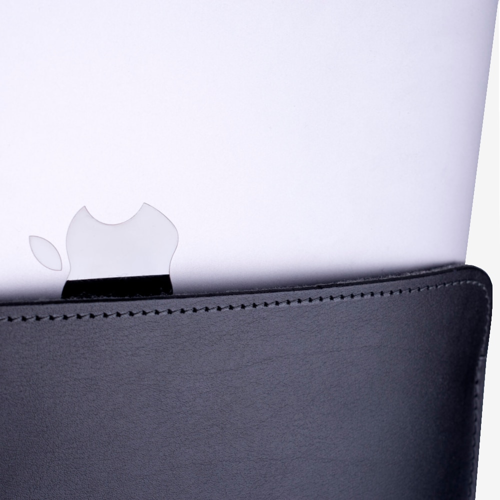 Husa pentru MacBook 16 PRO M4 Baltan Sleeve 16 inch din piele naturala premium rezistenta la apa, negru