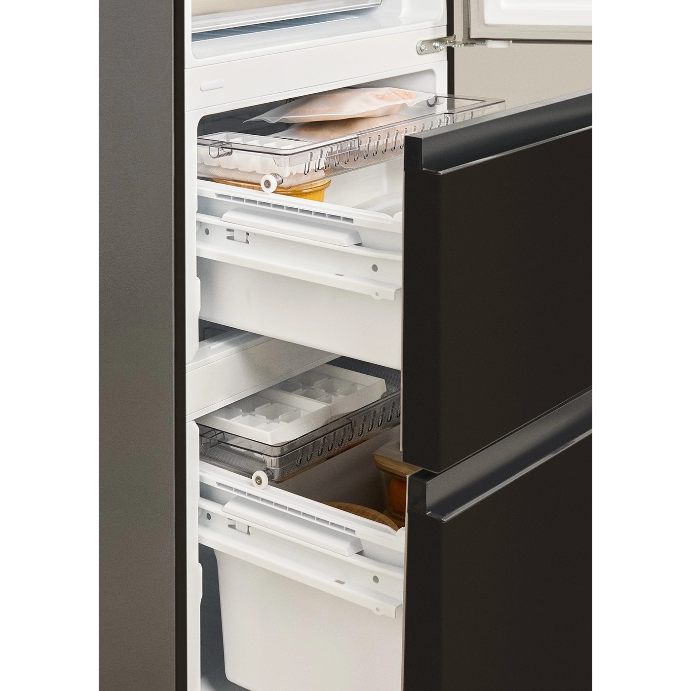 Frigider No Frost French Door cu usi din sticla CREATE, Studio Pro Flex, 401 litri, H 190 cm, congelator 149 litri, Tehnologie Inverter, temperatura reglabila, 3 rafturi din sticla, 4 compartimente pe usa, sistem Care, functie MultiAirFlow, negru