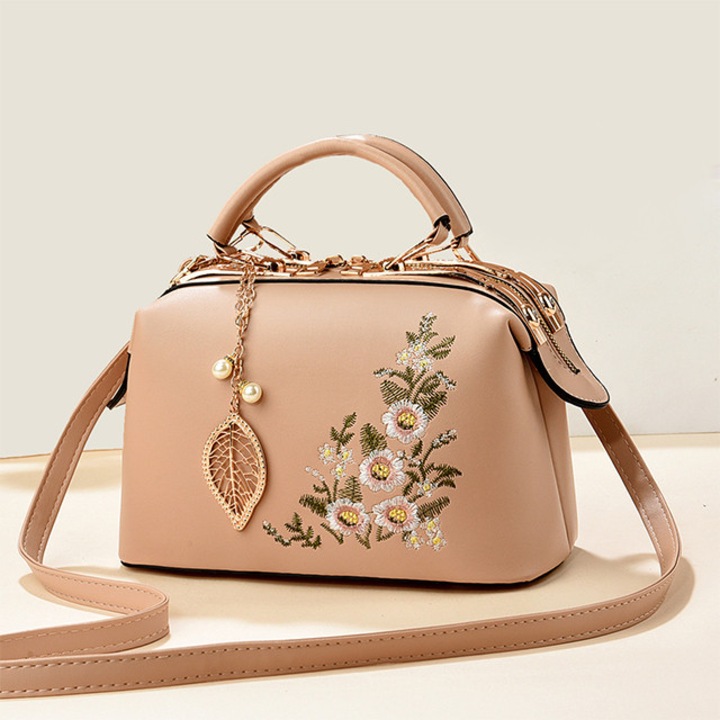 Női táska, levél medállal és hímzett virággal, állítható vállpánttal és két fix fogantyúval, több rekesszel, ökológiai bőr, khaki
