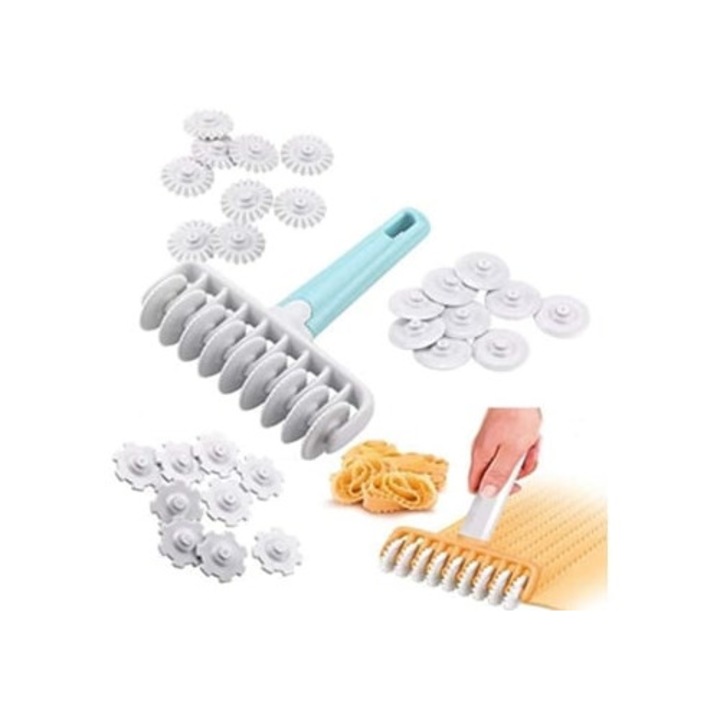 Rola pentru taiat aluatul, alb/albastru