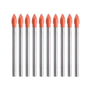 Seturi si accesorii pentru gaurit si insurubat