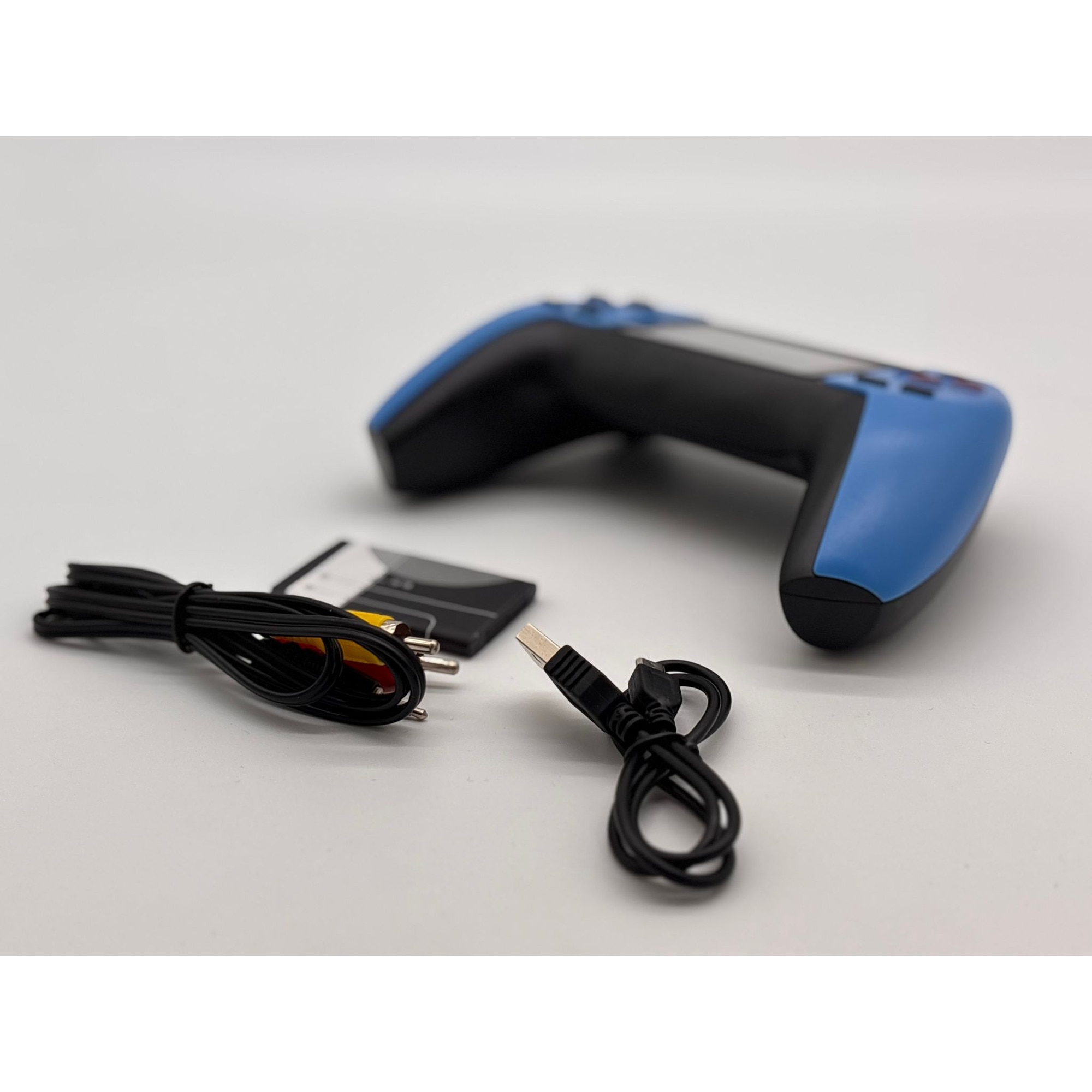 Consola Retro Portabila cu 520 Jocuri, Conectare TV prin Cablu AV, Ecran 7.5 cm, Baterie Li-Ion Reincarcabila, 1020 mAh - Albastru