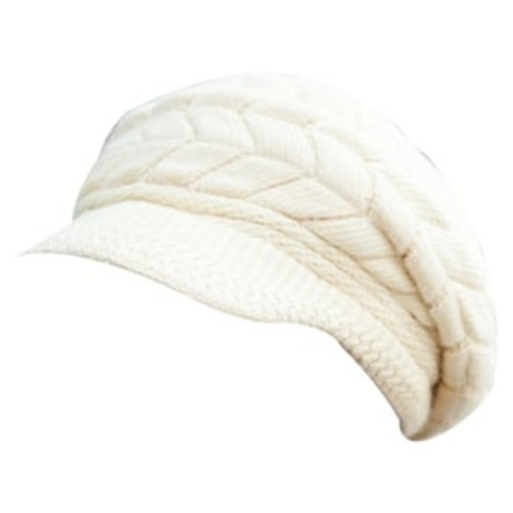 Női hétköznapi téli sapka napellenzővel