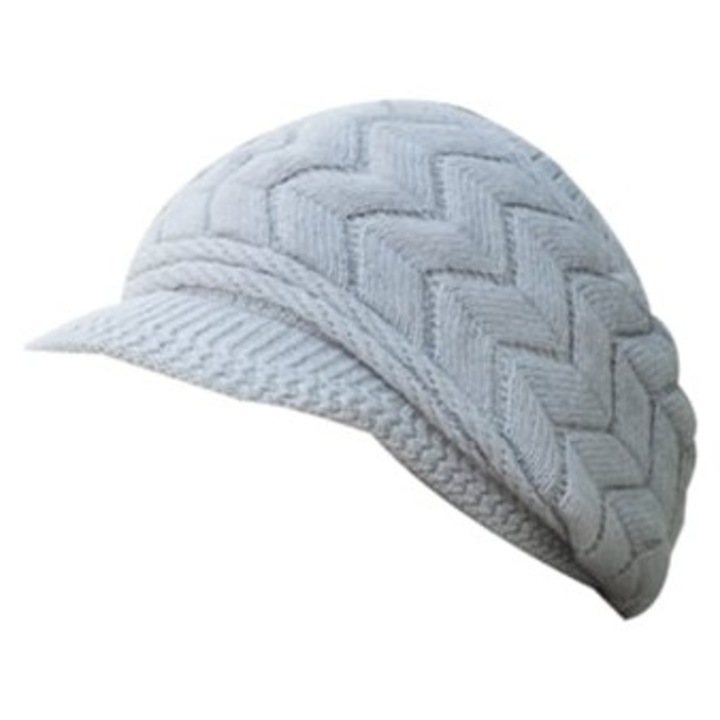 Női hétköznapi téli sapka napellenzővel