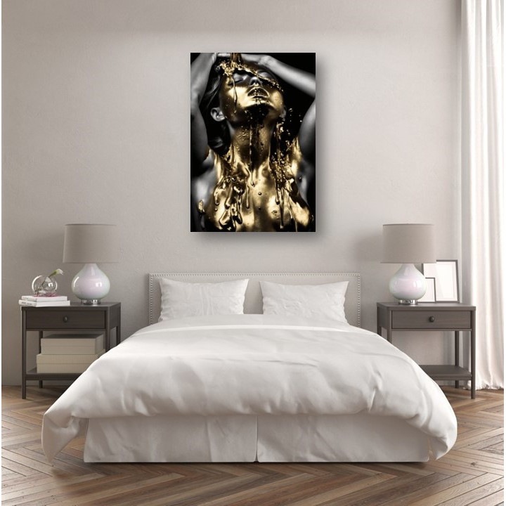 Tablou Canvas Modern, Liquid Gold Woman, Texturi Aurii Reliefate prin Lac Selectiv, Arta Moderna Glamour, Canvas pe Sasiu de Lemn, 70x100cm