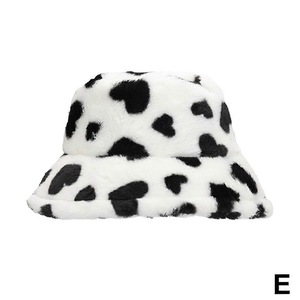 Caciuli si palarii dama